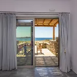 Parathyro Sto Aigaio 2 - Small * Tinos