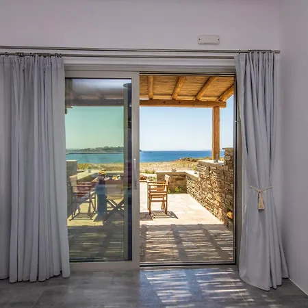 Parathyro Sto Aigaio 2 - Small * Tinos