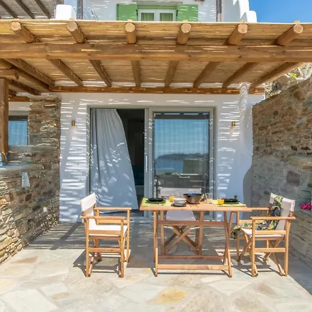 Apartment Parathyro Sto Aigaio 2 - Small Tinos
